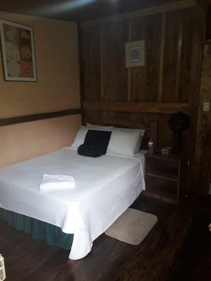 Villa Ikal Hotel กอนเซ็ปซิอ็อน เด อาตาโก ภายนอก รูปภาพ