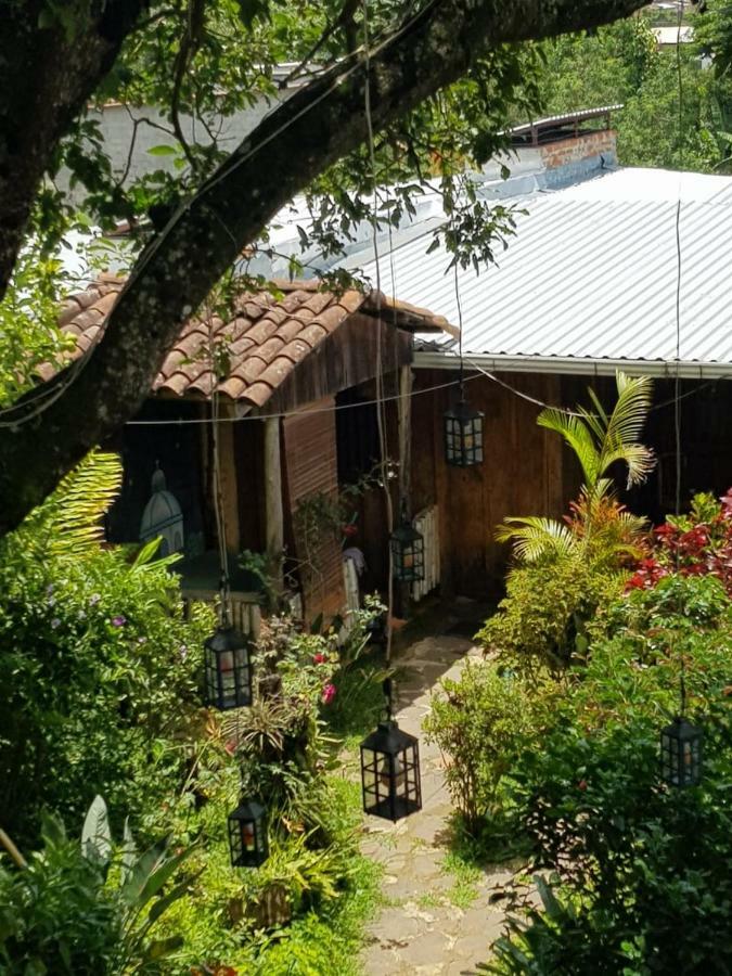 Villa Ikal Hotel กอนเซ็ปซิอ็อน เด อาตาโก ภายนอก รูปภาพ