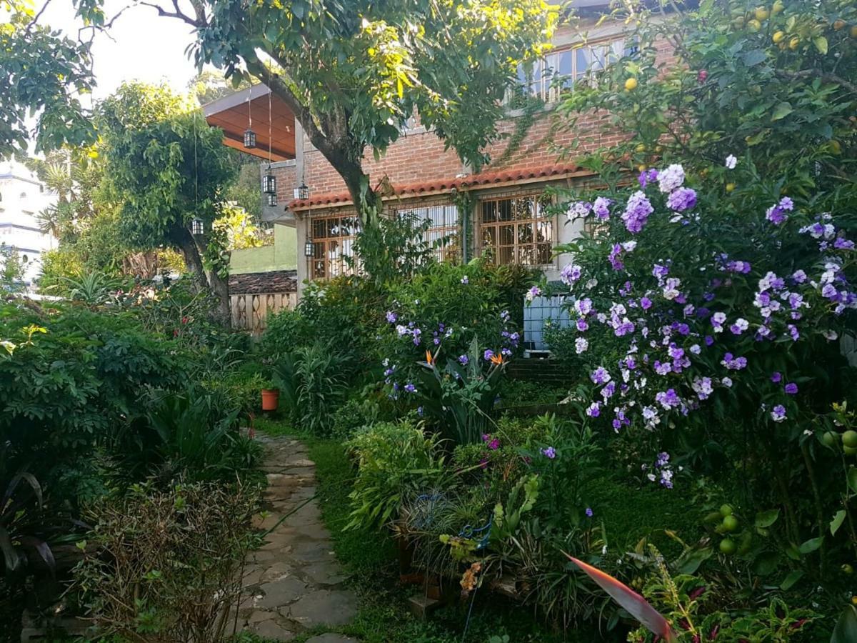 Villa Ikal Hotel กอนเซ็ปซิอ็อน เด อาตาโก ภายนอก รูปภาพ