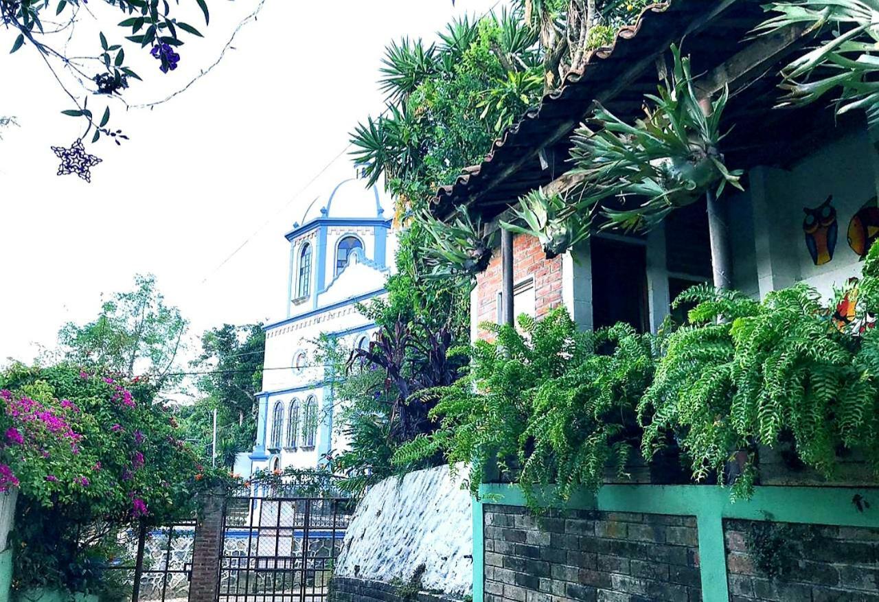 Villa Ikal Hotel กอนเซ็ปซิอ็อน เด อาตาโก ภายนอก รูปภาพ