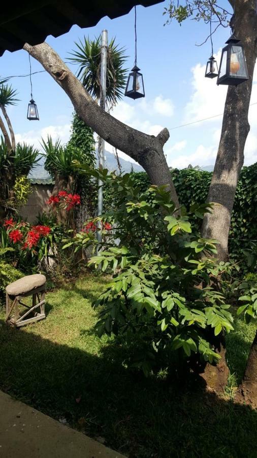 Villa Ikal Hotel กอนเซ็ปซิอ็อน เด อาตาโก ภายนอก รูปภาพ